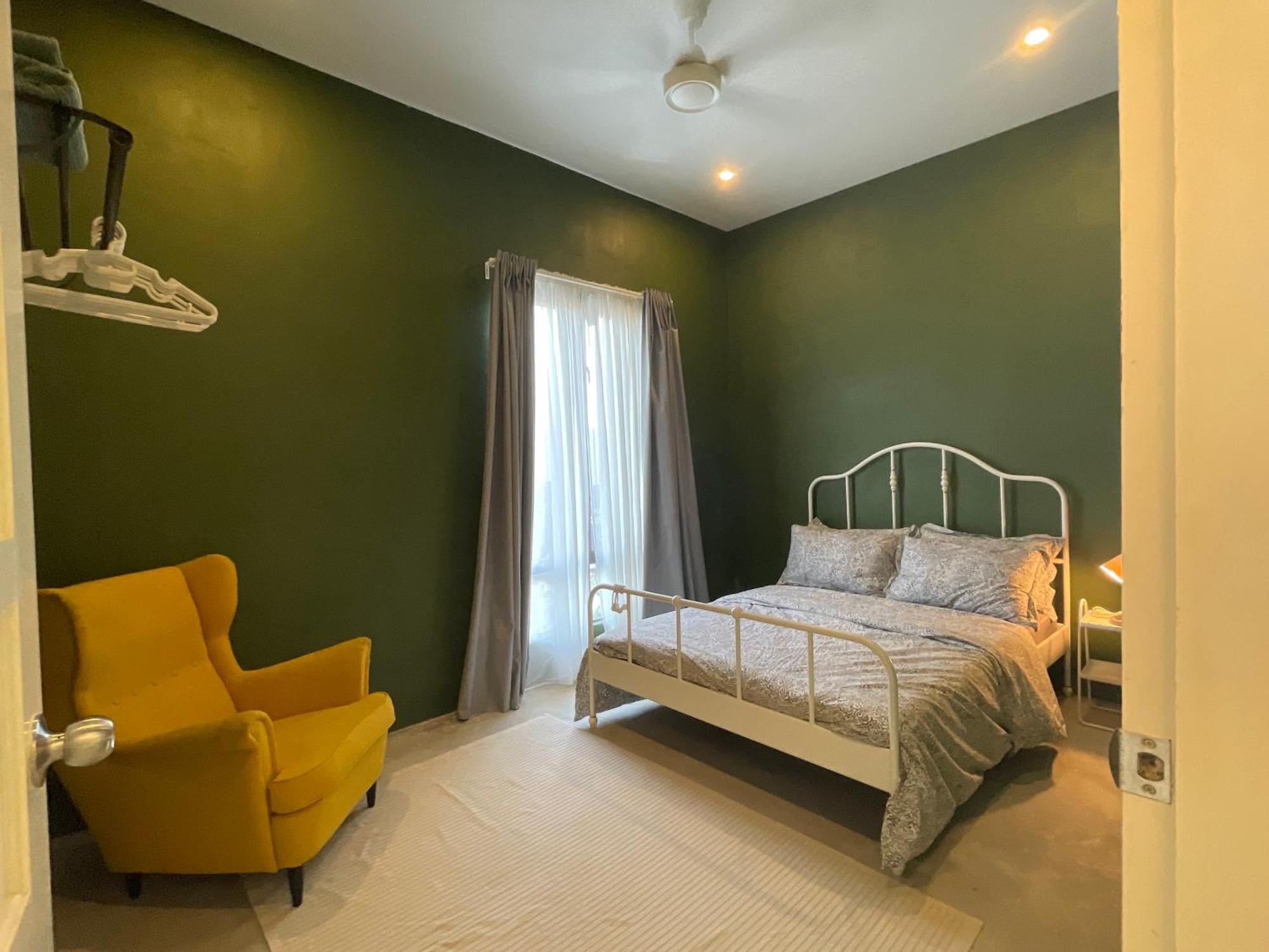 Holiday home Rumah Burong - A In A Lush Paddy Field *